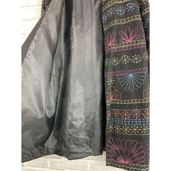 Vintage Silkland Women's Long Black Floral Embroidered Blazer Size L - Picture 5 of 6